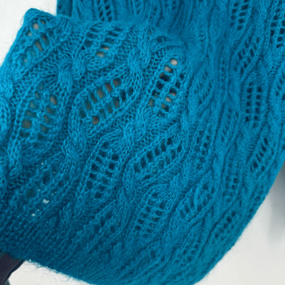 Vintage Mohair Women’s Sweater Size L Open Knit Crew Neck Blue Boho Feminine - Picture 7 of 10